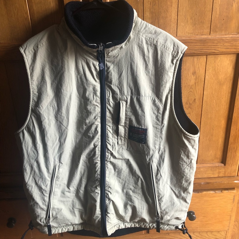 Abercrombie light weight vest